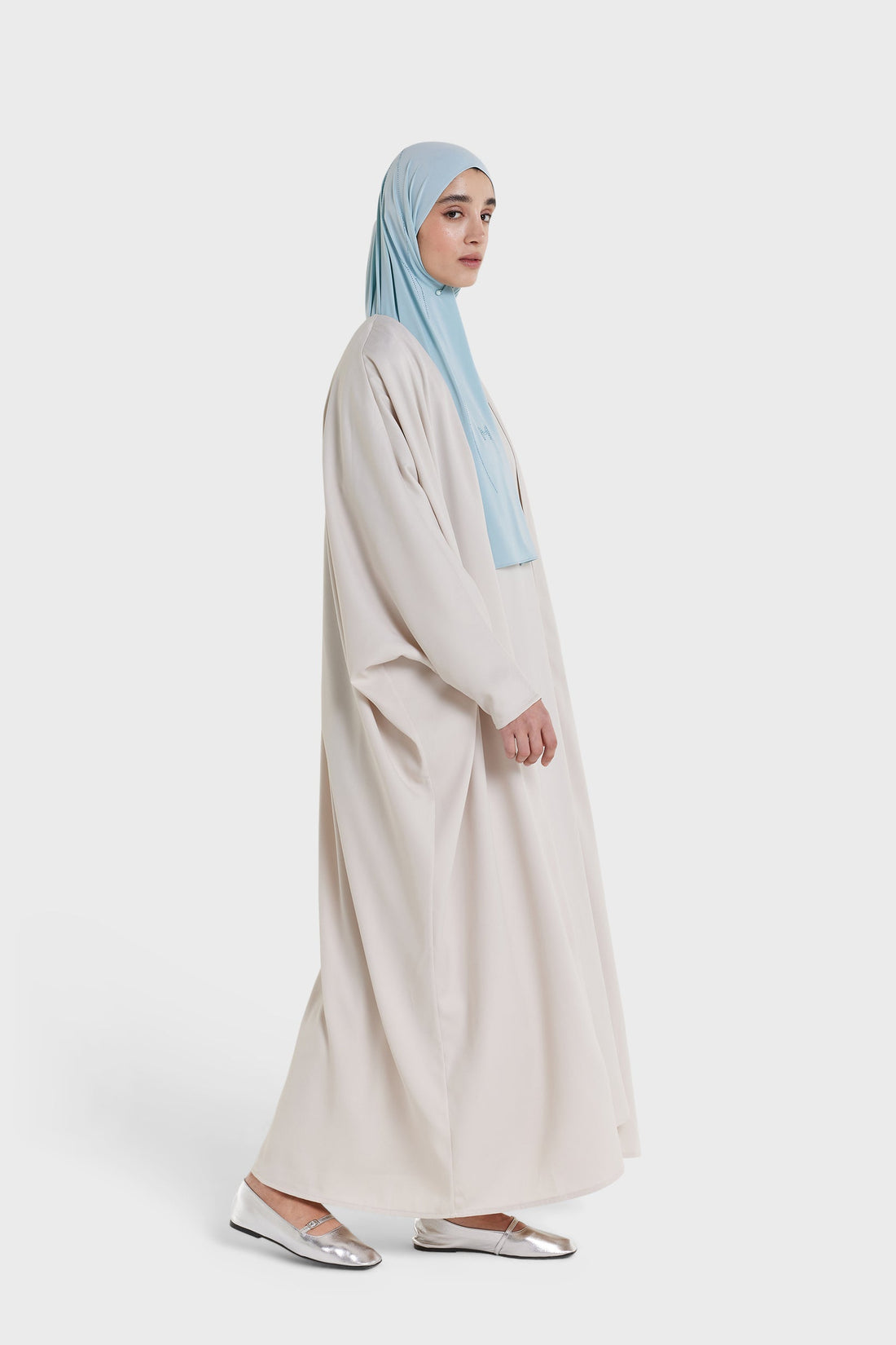 Dull Satin Bat Manche Abaya | Biscuit